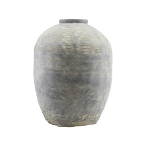 contemporary vase / concrete
