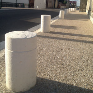 security bollard / high-performance concrete