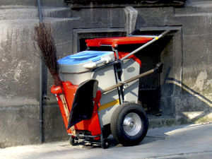 waste trolley / commercial / steel / plastic