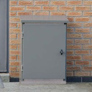 floor-standing electrical enclosure / industrial / empty / with door