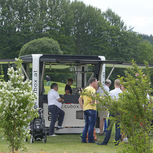 catering kiosk / steel / solar-powered