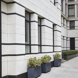 limestone cladding / natural / beige