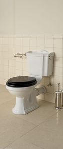 free-standing WC / ceramic / with lever