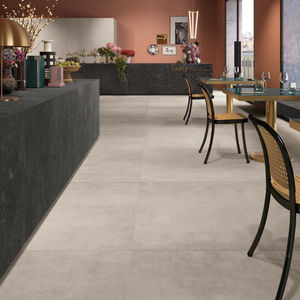 outdoor tile / wall / floor / ceramic
