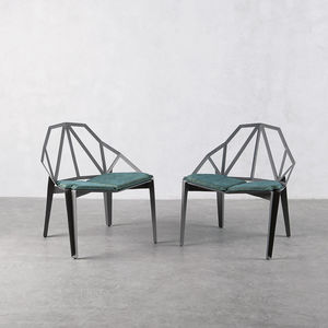 industrial design armchair / fabric / steel