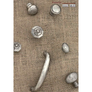 contemporary furniture knob / traditional / classic / metal