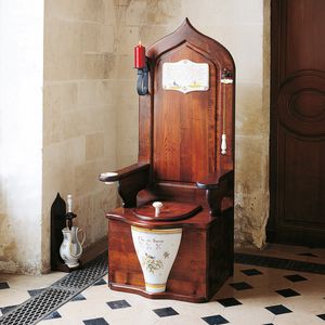 free-standing toilet / porcelain