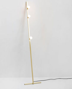 floor lamp / contemporary / aluminum / brass