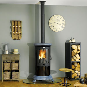 wood heating stove / traditional / steel / cast iron