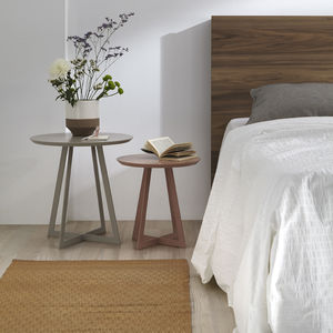 contemporary bedside table / lacquered MDF / round / contract