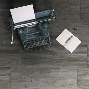 indoor tile / wall / floor / porcelain stoneware