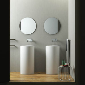 free-standing washbasin / round / ceramic / contemporary