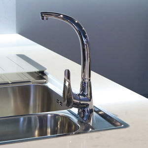 chrome-plated brass mixer tap / bathroom / 1-hole / for hotels