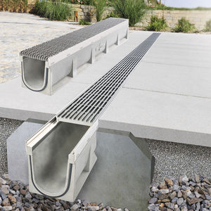 road drainage channel / concrete