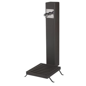 outdoor drinking fountain / steel