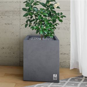 concrete planter / rectangular / square / contemporary