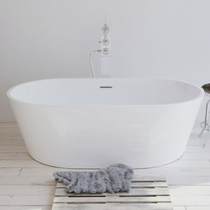 free-standing bathtub / oval / acrylic