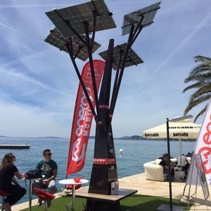 mobile phone charging station / solar / Wi-Fi