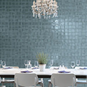 indoor tile / wall / ceramic / plain