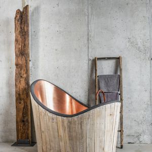 free-standing bathtub / round / oval / copper