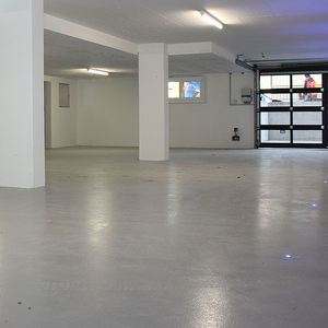 epoxy resin flooring / gypsum plaster / for parking lots / tile