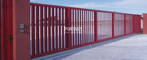 self-supporting gates / steel / with bars / industrial