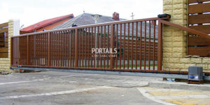 sliding gates / steel / with bars / industrial