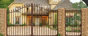 swing gates / iron / bar / residential