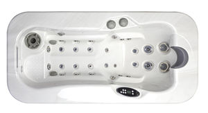 free-standing bathtub / ceramic