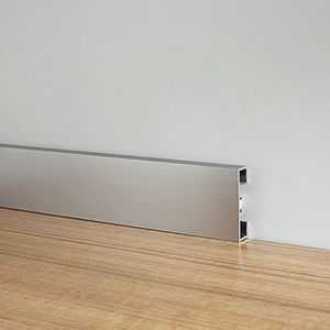 aluminum baseboard / for electrical wiring
