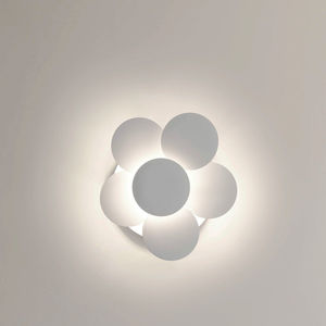 contemporary wall light / metal / LED / dimmable