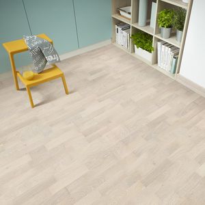 engineered parquet flooring / glued / floating / oak