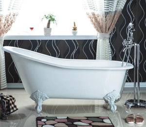 bathtub with legs / cast iron