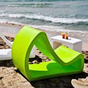 original design fireside chair / polyethylene / outdoor