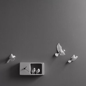 original design clocks / analog / wall-mounted / resin