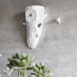original design clocks / analog / wall-mounted / resin
