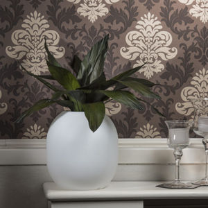 preserved ornamental-plant / totem