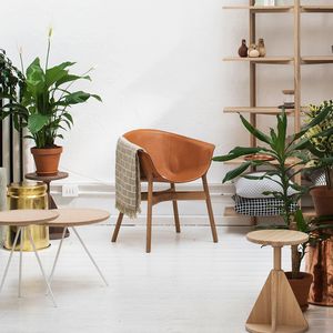contemporary chair / upholstered / with armrests / oak