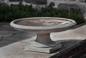 outdoor drinking fountain / stone