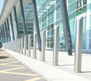 security bollard / galvanized steel / stainless steel / powder-coated steel