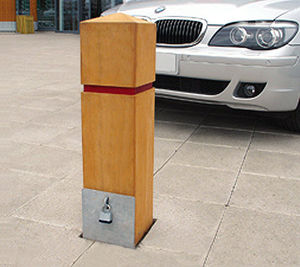 security bollard / hardwood / removable / high