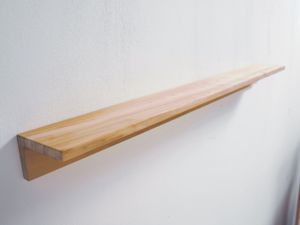 wall-mounted shelf / contemporary / teak