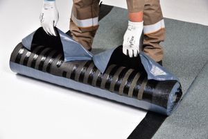 flat roof bituminous waterproofing / self-adhesive