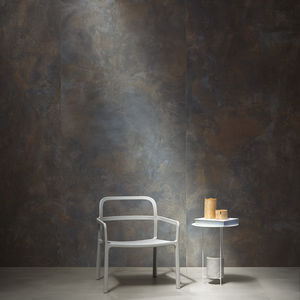indoor tile / wall / floor / porcelain stoneware