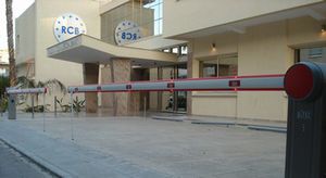 access control barrier / boom / stainless steel / automatic