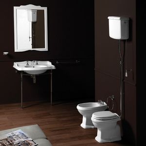 free-standing WC / ceramic / with lever / with high tank