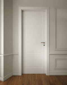 indoor door / swing / wooden