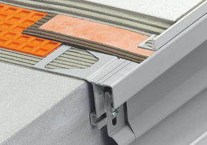 metal profile / edge