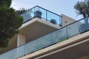 outdoor railing / glass / aluminum / with bars