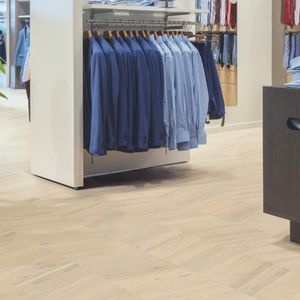 engineered parquet floor / glued / oak / matte